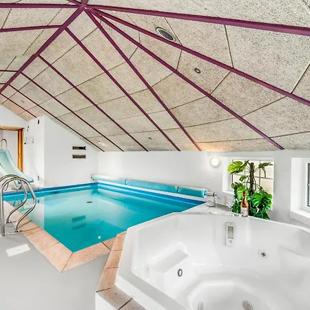 Lovely Pool House On A Lovely Secluded Plot By Sondervig - 1017 * רינגקובינג