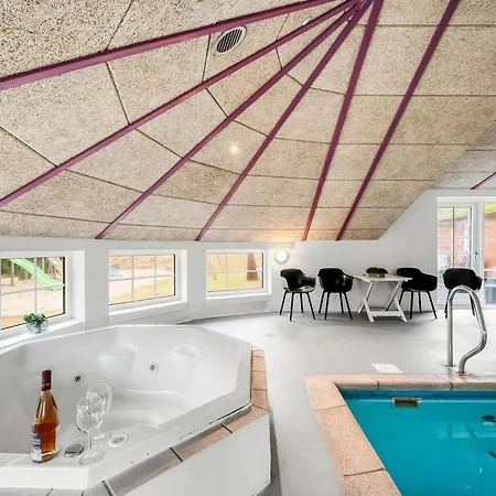 Lovely Pool House On A Lovely Secluded Plot By Sondervig - 1017 בית נופש רינגקובינג