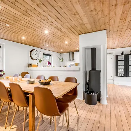 Casa vacanze Lovely Pool House On A Lovely Secluded Plot By Sondervig - 1017