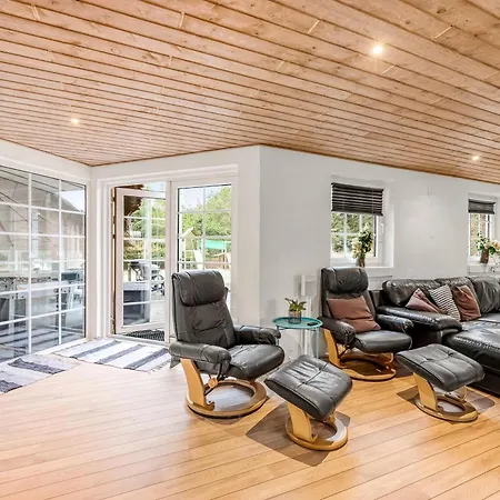 בית נופש Lovely Pool House On A Lovely Secluded Plot By Sondervig - 1017 רינגקובינג