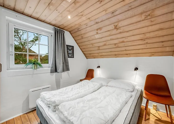 Lovely Pool House On A Lovely Secluded Plot By Sondervig - 1017 *