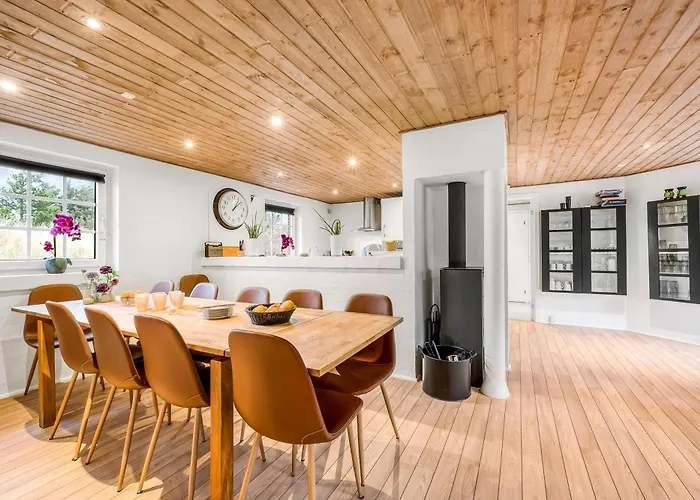 Holiday home Lovely Pool House On A Lovely Secluded Plot By Sondervig - 1017