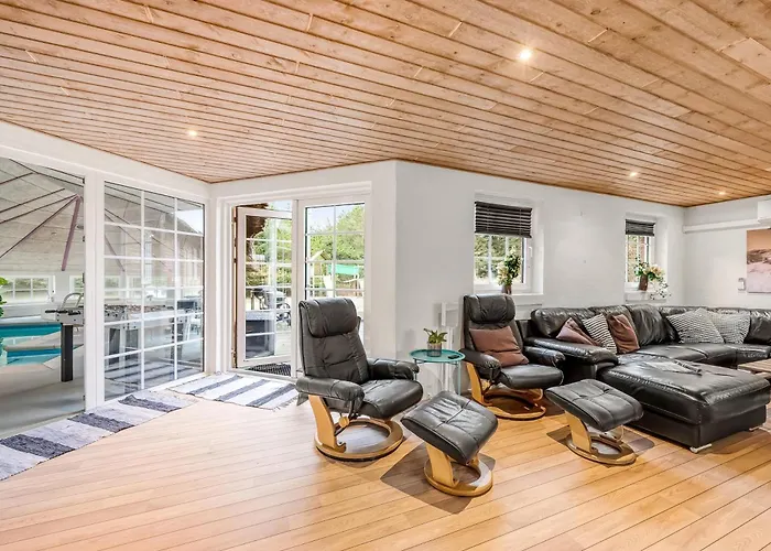 Holiday home Lovely Pool House On A Lovely Secluded Plot By Sondervig - 1017 Ringkobing